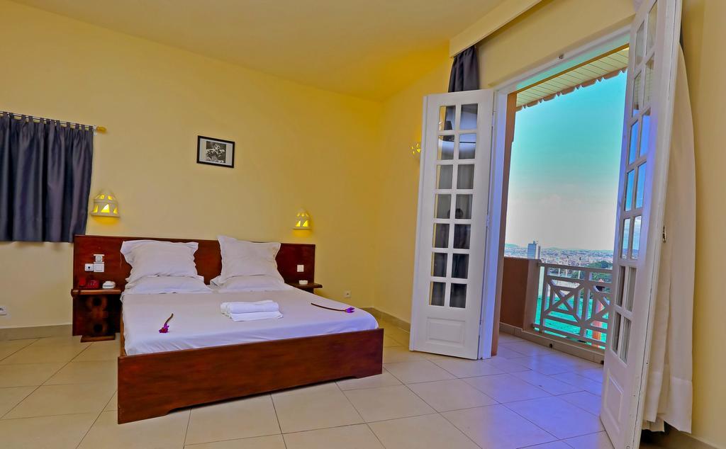 Le Lotus Bleu Antananarivo Phòng bức ảnh